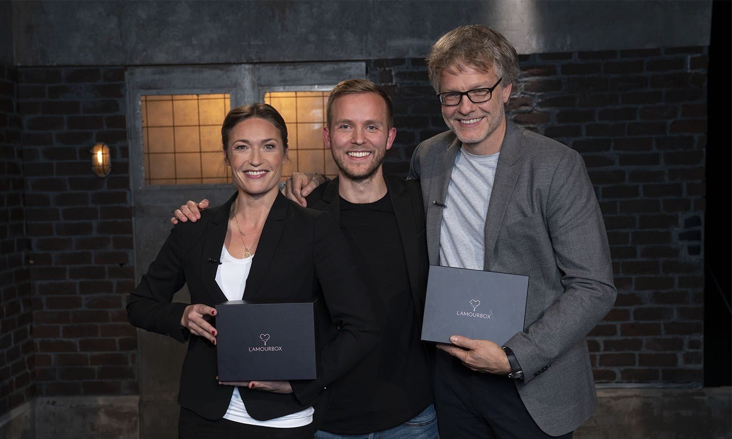 Kris with investors Mia Wagner and Jan Dal Lehrmann on Løvens Hule
